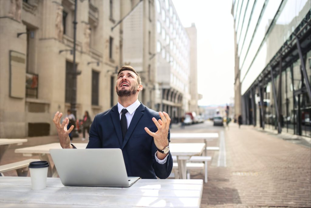 BUSQUE BEM UMA EMPRESA ANTES DE REGISTRAR A SUA MARCA