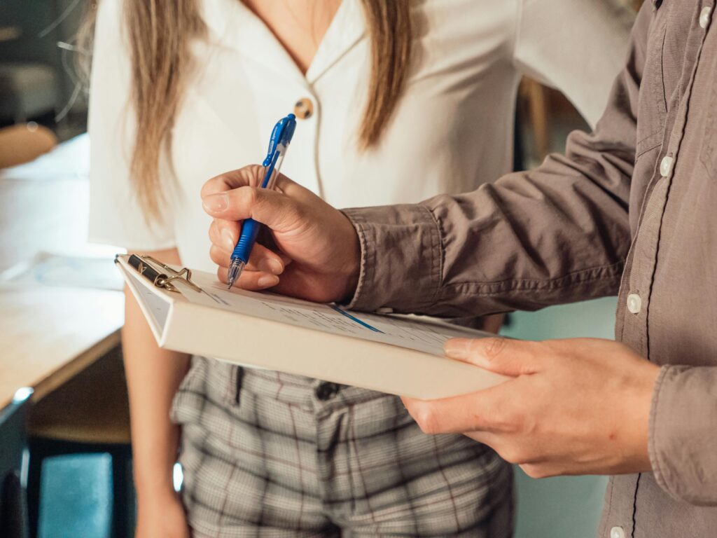 PRINCIPAIS DIFERENÇAS ENTRE MARCA E NOME EMPRESARIAL